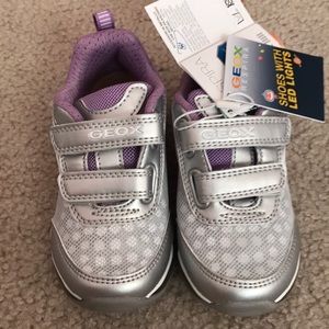 NWT - Geox Light Up Shoes